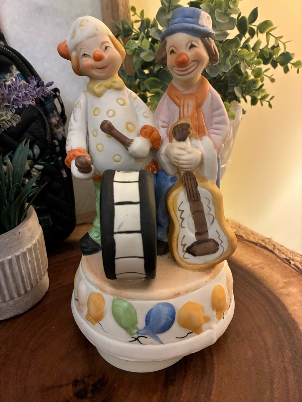 Vintage Ceramic Clown Duo Musical Figurine Plays āSend In the Clownsā
